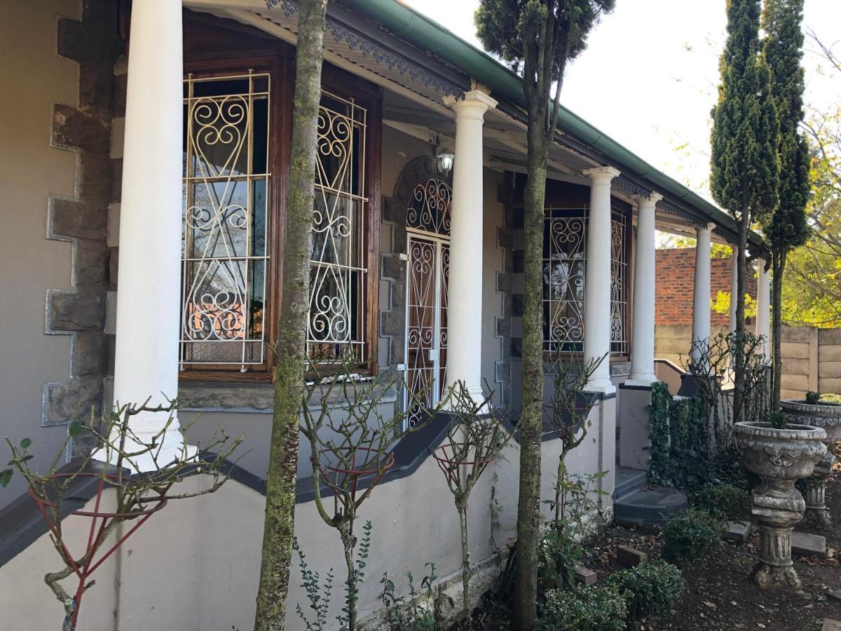 Apple And Rose Bed & Breakfast Белфаст Екстериор снимка
